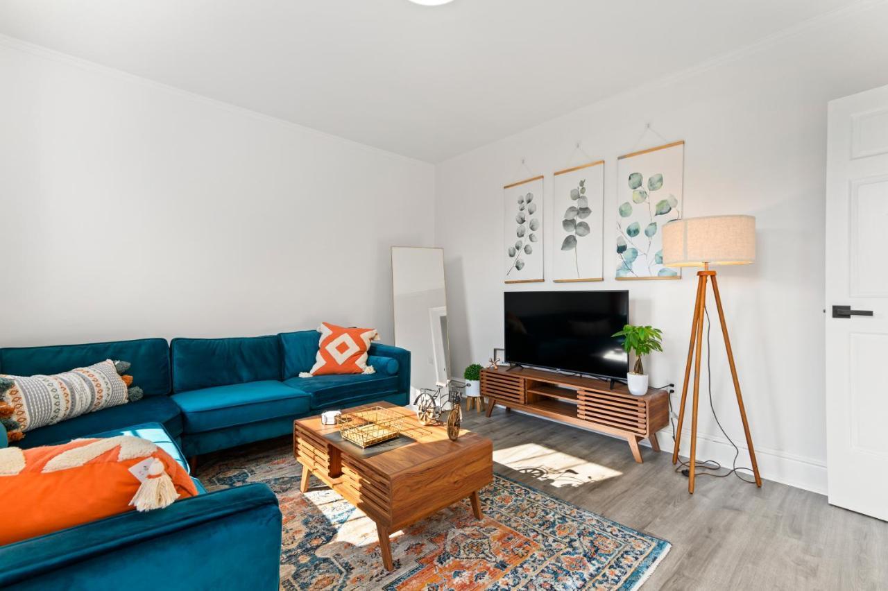 Orange Oasis In The Heart Of East Rock With Free Parking Near Dt And Yale Apartment New Haven Exterior photo