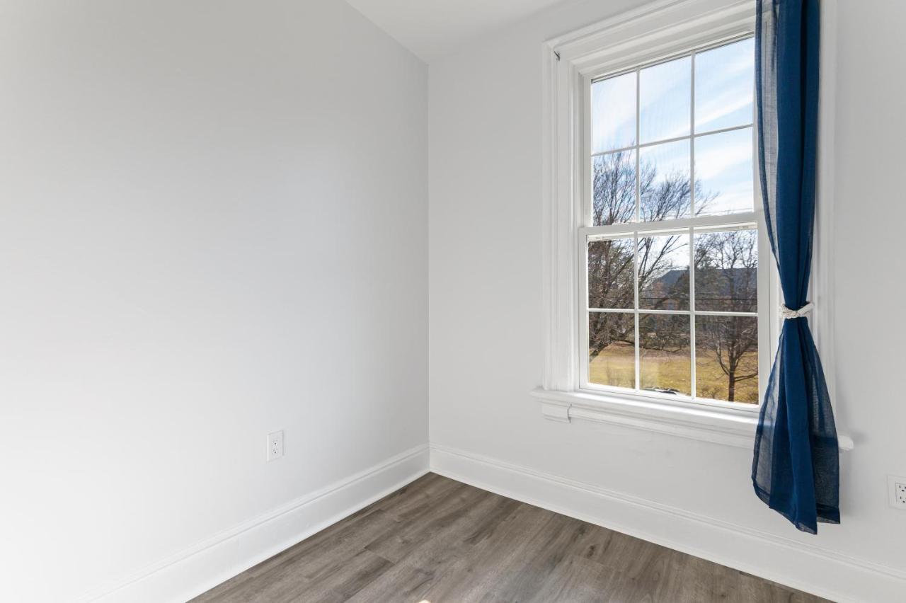 Orange Oasis In The Heart Of East Rock With Free Parking Near Dt And Yale Apartment New Haven Exterior photo